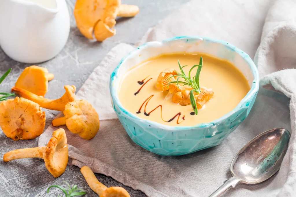 pfifferlingcremesuppe
